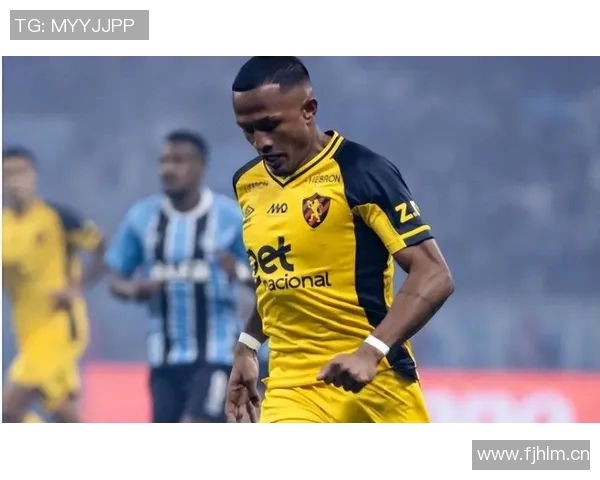 米兰关注19岁边锋拉扬本赛季巴甲已打入11球